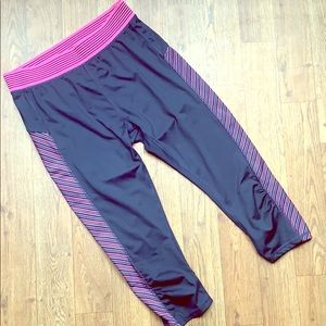 Athletic leggings